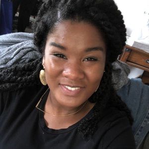 Meet your Posher, Nicole